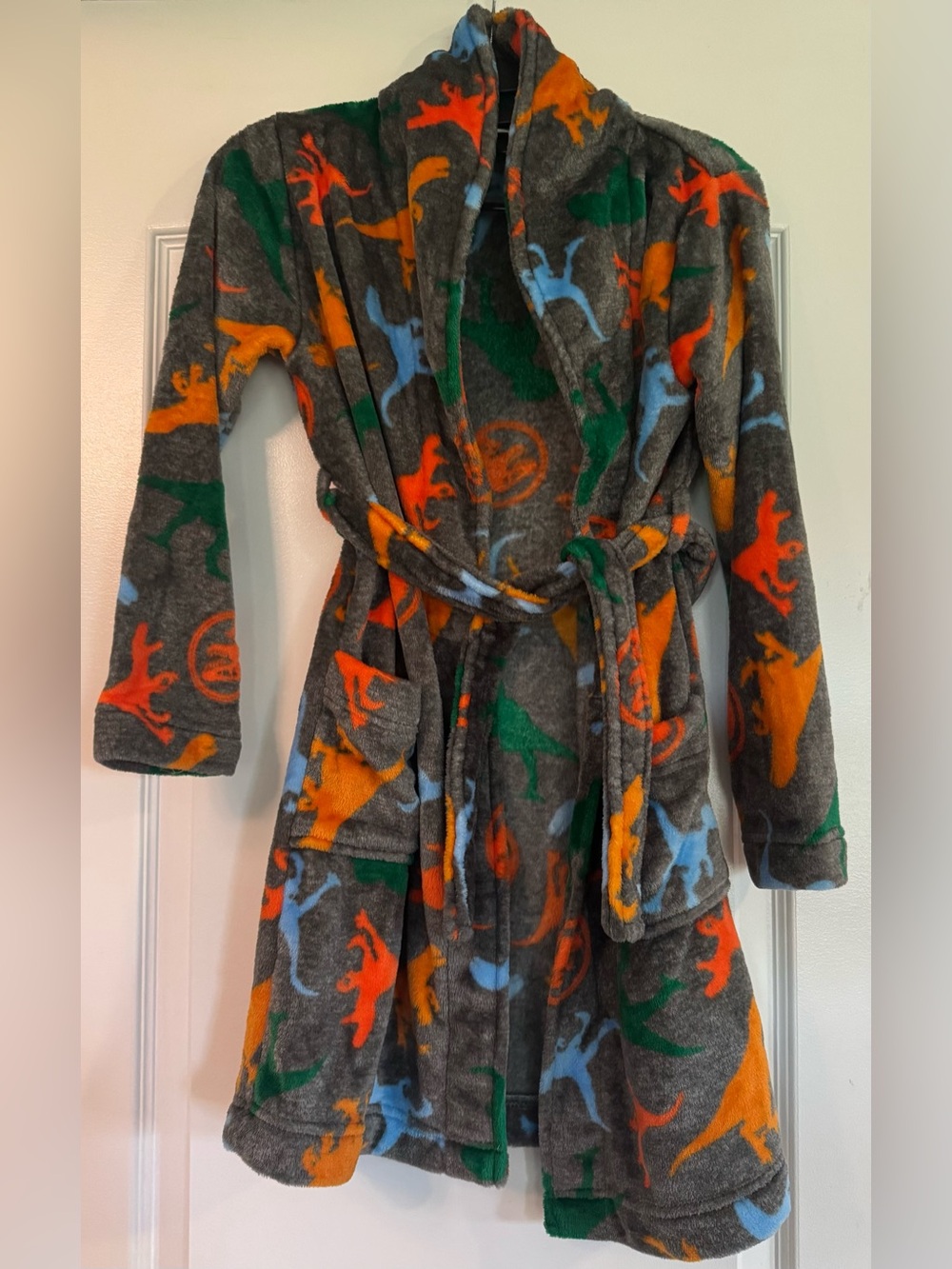Jurassic World Boys 10/12 Fleece Robe Dinosaur Gray Multicolor